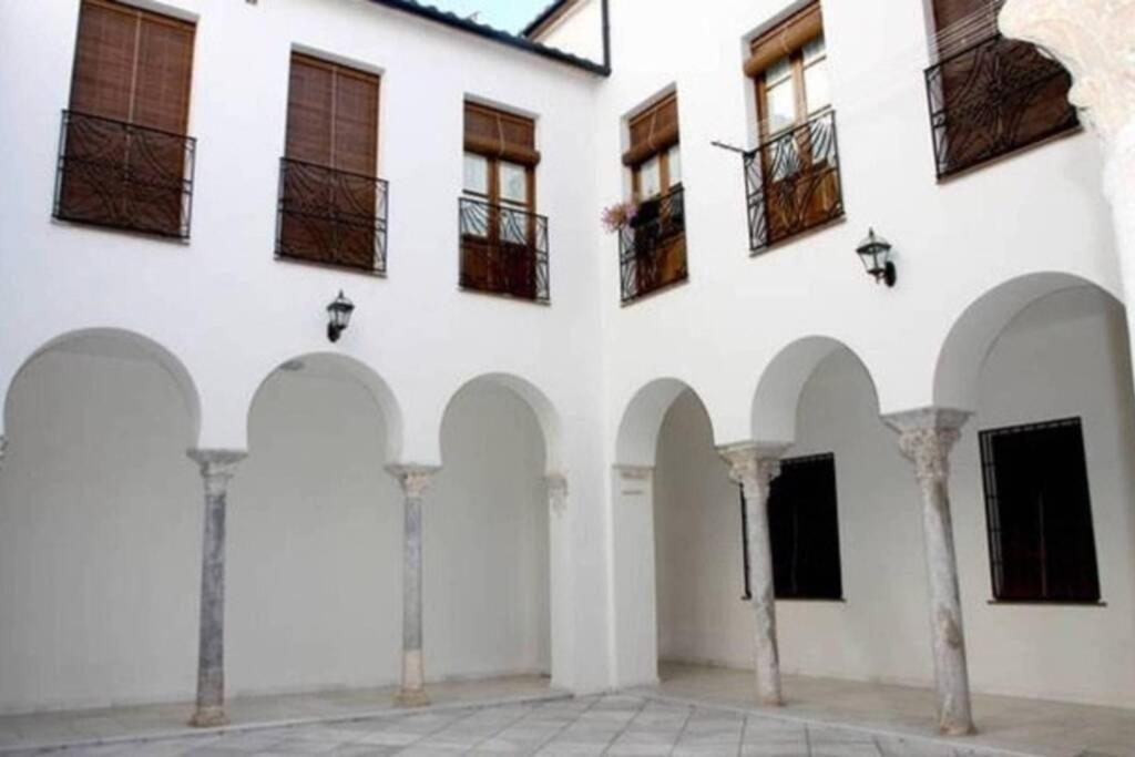 Apartament Penthouse In The Historic District Kordoba Zewnętrze zdjęcie
